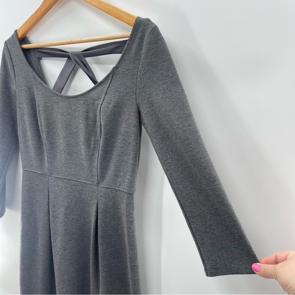 Club Monaco Gray  3/4 Sleeve Knee Length Dress Size Medium - Picture 4 of 9